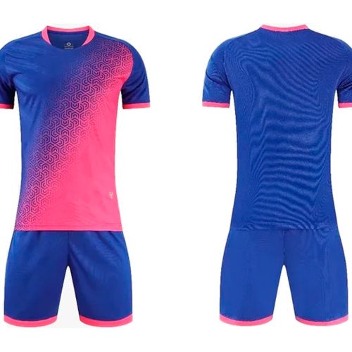 uniforme de futbol azul con fiutza