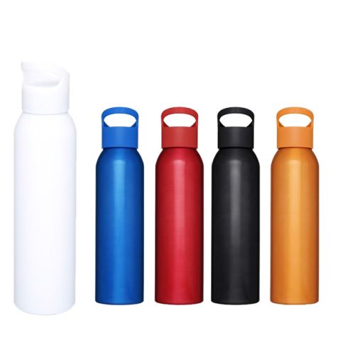 Botella de agua con tapa plástica